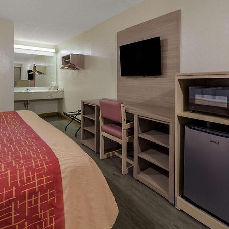 Rodeway Inn Elkton Esterno foto
