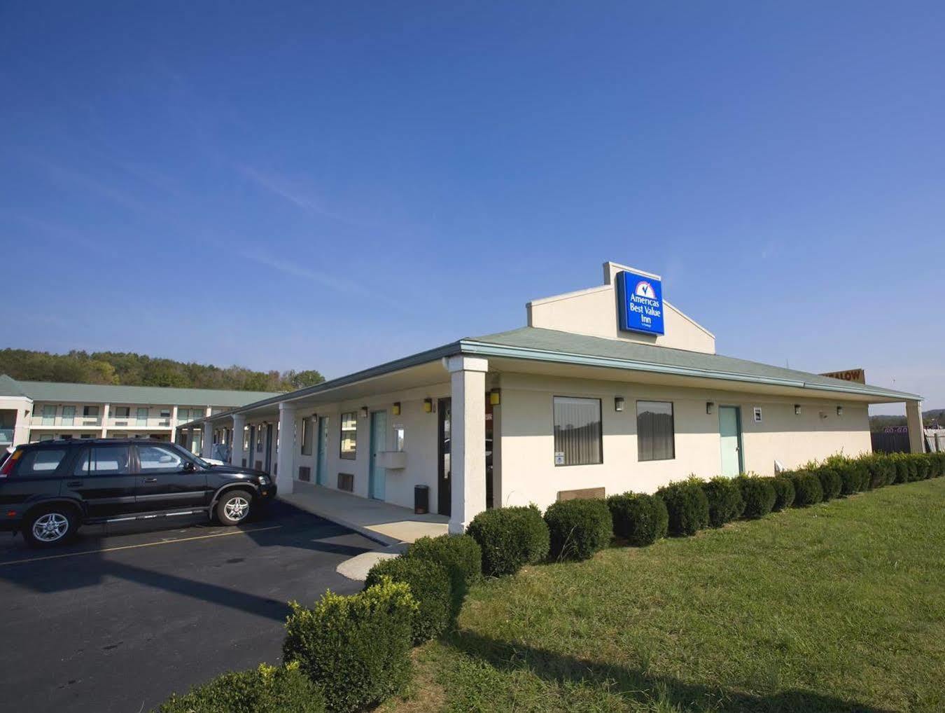 Rodeway Inn Elkton Esterno foto